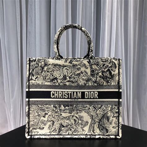 christian dior tote bag copy.